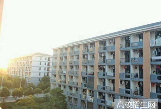 四川省会理现代职业技术学校