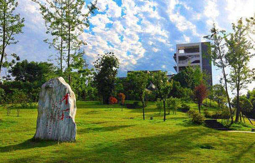 绵阳阳光职业技术学校