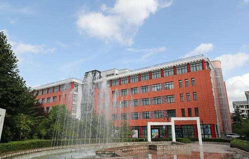 德阳应用技术职业学校