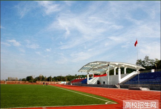 四川省商贸学校