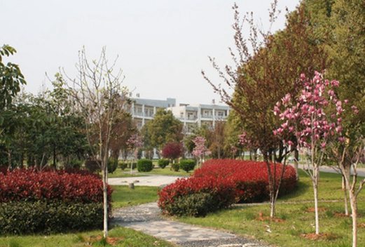 广西工业职业技术学院