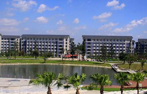 夹江县云吟职业中学校