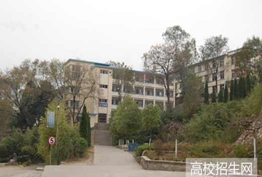 四川水利水电技师学院