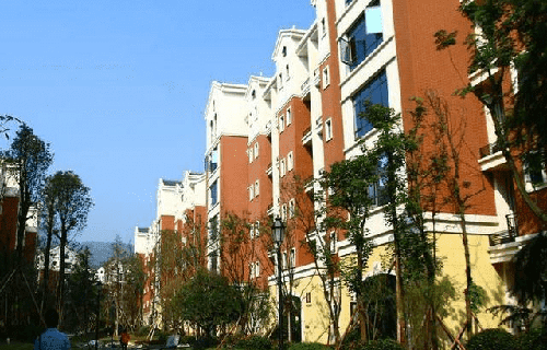 成都电子信息学校