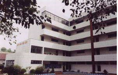 四川省工业设备安装技工学校