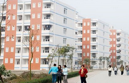 四川省绵阳财经学校