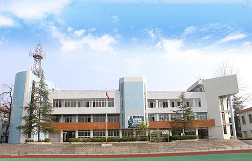 德阳弘正运动职业学校