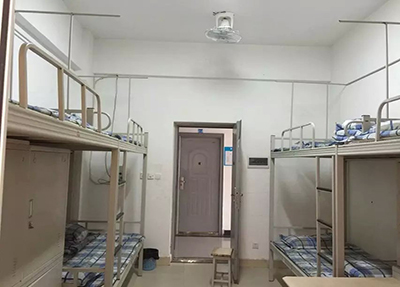 成都华商理工职业学校