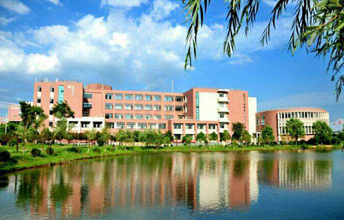 德阳科贸职业学院中专部