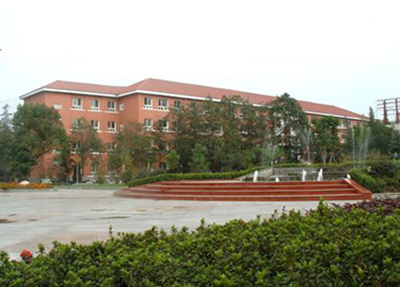 四川凉山卫生学校