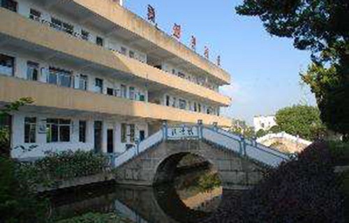 南宁海丰职业技术学校