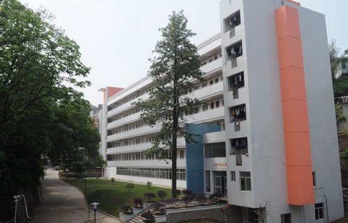 南宁水电技工学校