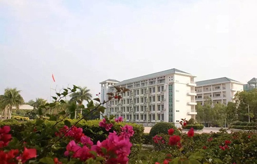 南宁水电技工学校