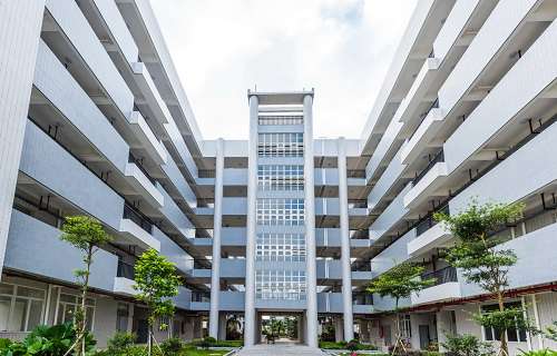 广州财经职业学校