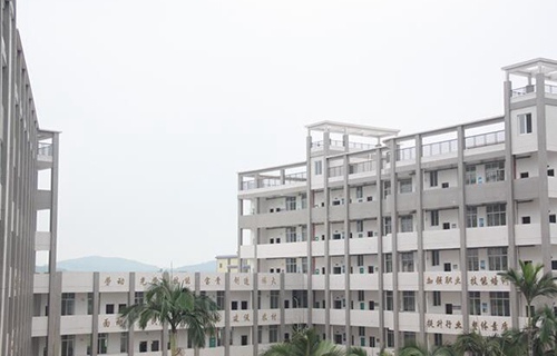 广西柳州畜牧兽医学校