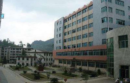 柳州市制剂医药技工学校