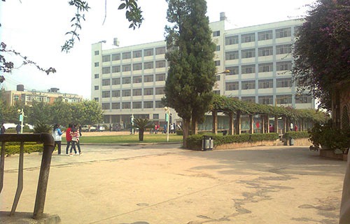 广西壮族自治区柳州化工技工学校