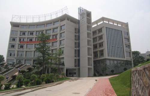 桂林交通技工学校