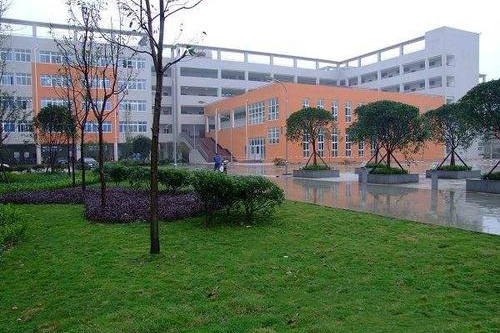 资中县鱼溪职业中学