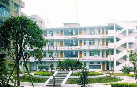 岳池白庙职业中学校