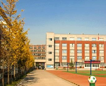 四川省仪陇县柳垭职业中学