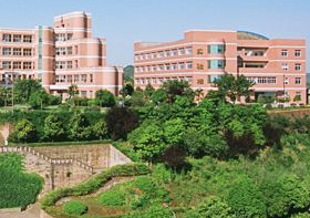 四川省乐山卫生学校