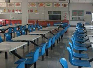 南充潆溪高级职业中学