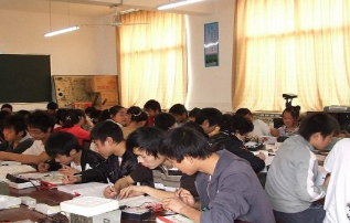 青川县职业高级中学