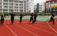 甘孜州职业技术学校