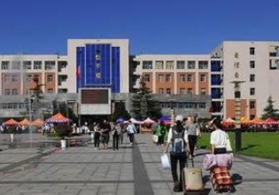 成都龙泉职业技术学校