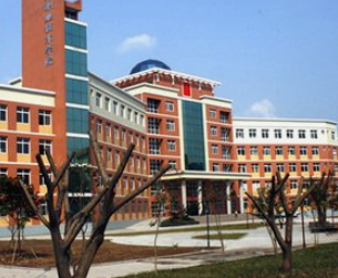 成都龙泉职业技术学校