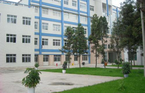 玉林华港中等职业技术学校