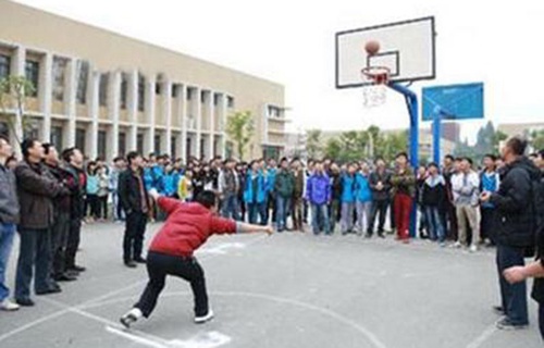 玉林龙池汽车工程职业技术学校