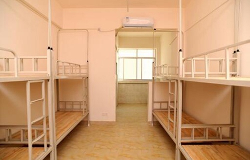 兴业中等职业技术学校