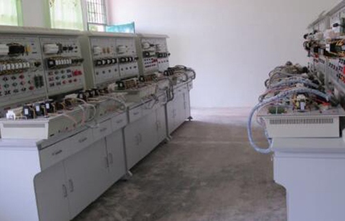 兴业中等职业技术学校