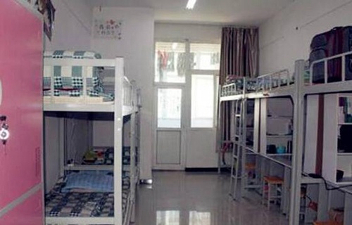 北流市哈蒙斯职业技术学校