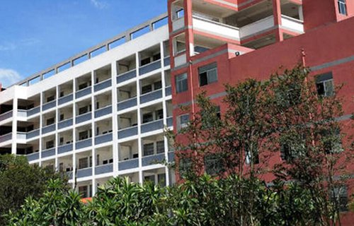 德保职业技术学校