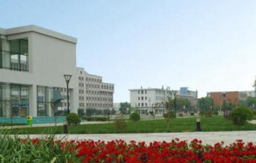 德保职业技术学校