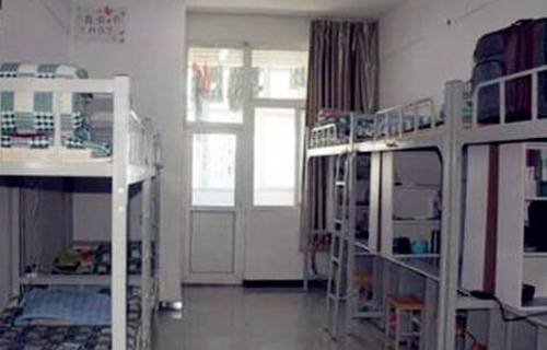 平果县职业技术学校