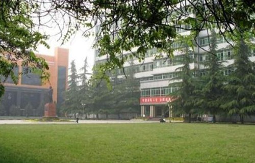 平果县职业技术学校