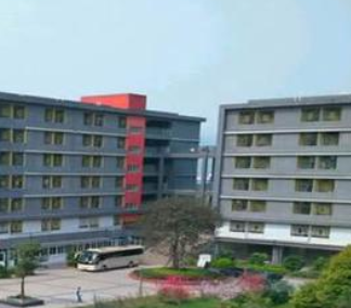 重庆商务学校