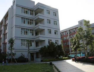 重庆经贸中等专业学校