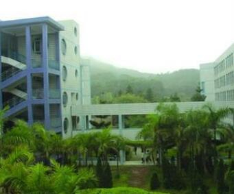 重庆市潼南县闇公职业高级中学