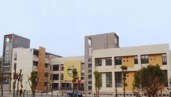 重庆航运旅游学校