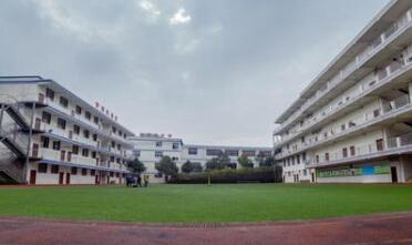 重庆市工艺美术学校