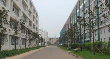 重庆市开县巨龙中等职业技术学校