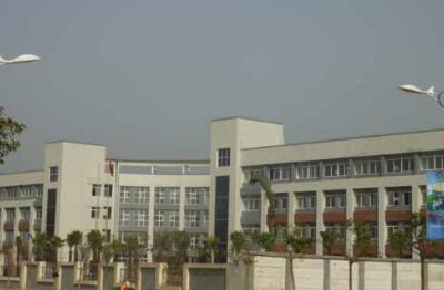 四川长虹职业技术学校