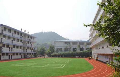 广西柳州畜牧兽医学校