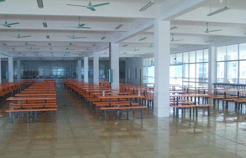 广西玉林财经学校