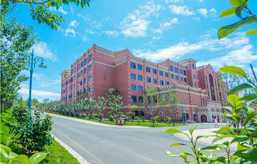 玉林龙池汽车工程职业技术学校